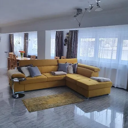 Glemmy Apartment