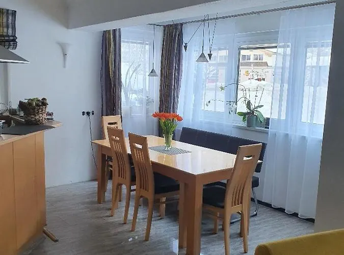 Glemmy Daire Viehhofen